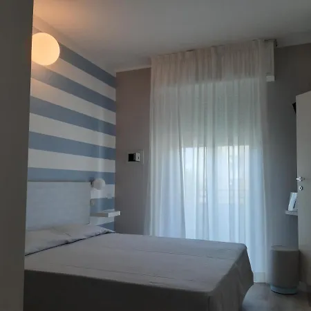 Brig Fronte Mare Nuova Gestione Hotel 3*