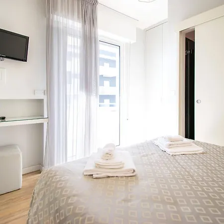 Brig Fronte Mare Nuova Gestione ホテル 3*